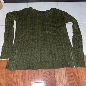 AMERICAN EAGLE - hunter green size small